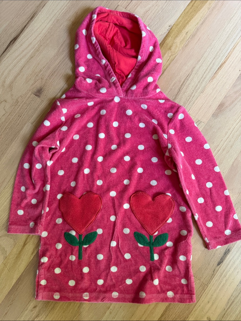 Mini Boden Pink Polka Dot Hooded Terry cover up  with Heart Patches